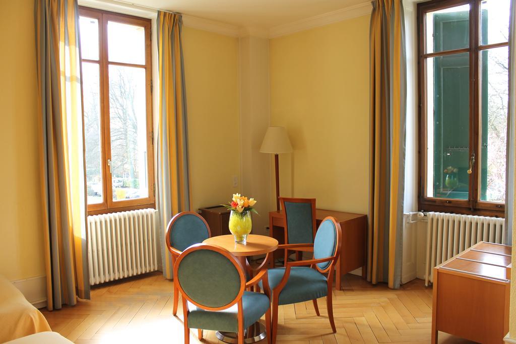 Hotel Le Cénacle Ginebra Habitación foto